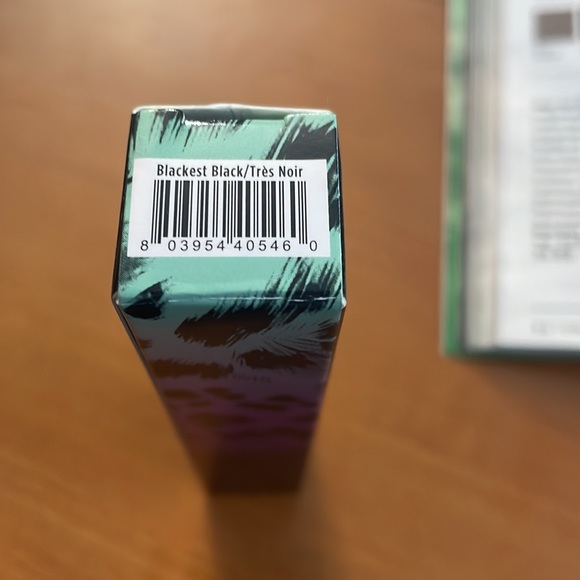 FMG. Cathy Cat Curl & Flare Mascara. $12 - Picture 7 of 7